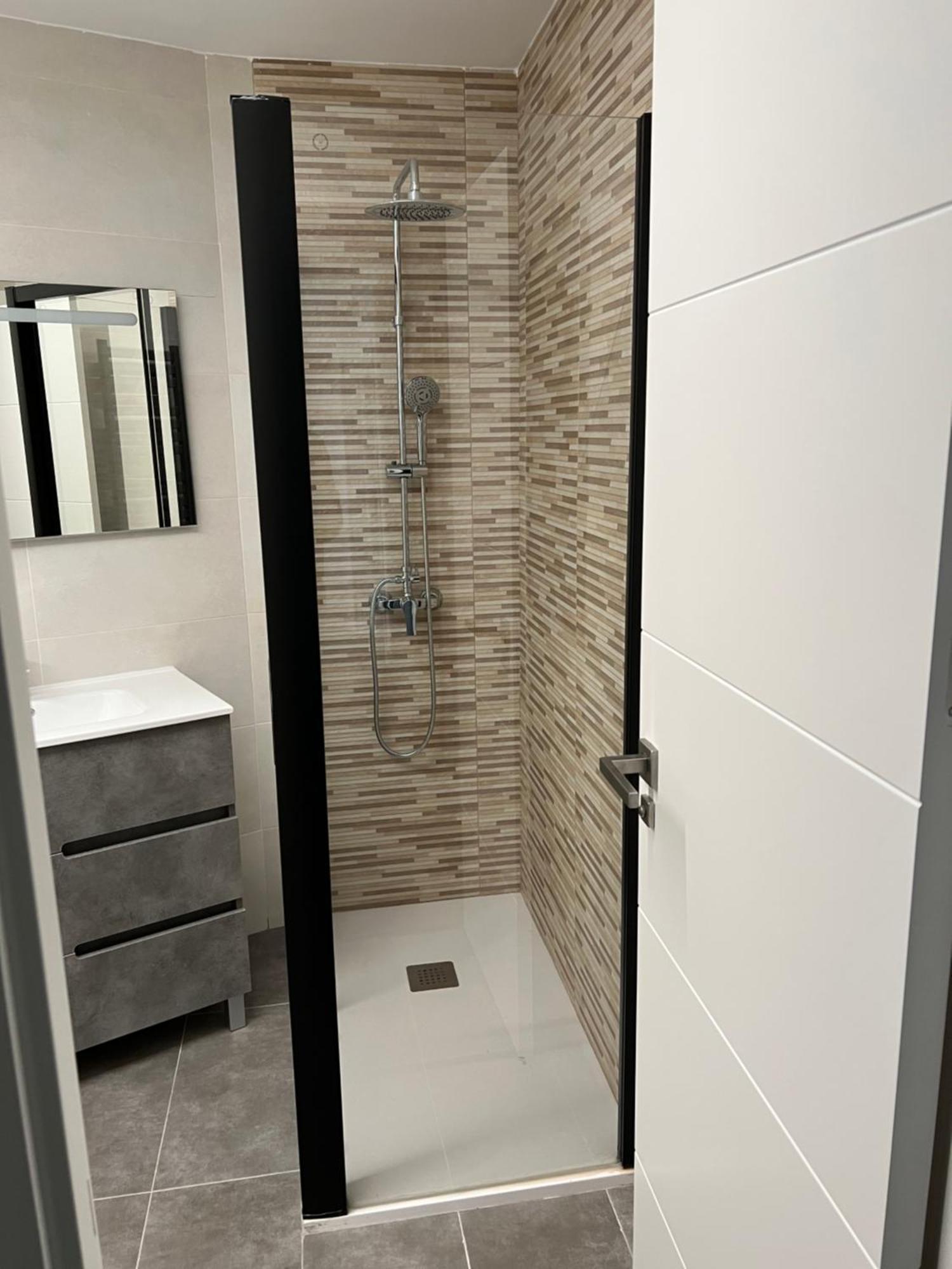 Casa Boutique En Pozuelo Con 7 Y 4 Banos Compartidos Pozuelo de Alarcon